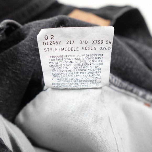 Vintage Levi's 516 Slim Straight Jeans Mens 34x32 Black Denim Made in Canada 90s - Picture 4 of 11